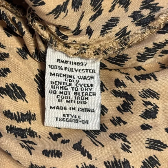 Eclair Abstract Animal Print Peplum Blouse Size Medium - Picture 3 of 8